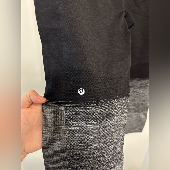 Like New Lululemon Seamlessly Street Crop - Picture 9 of 9